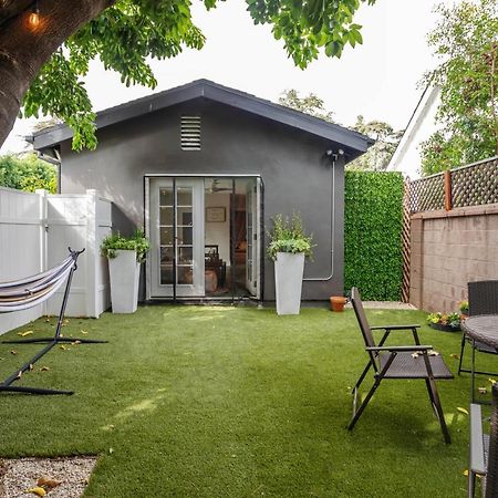 Serene 1 Bed Guest House With Patio Sleeps 6 Los Ángeles Exterior foto